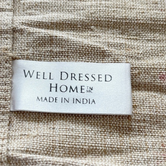 WELL DRESSED HOME Red Plaid Table Runner Black Faux Fur Christmas 14x72 - Picture 6 of 6